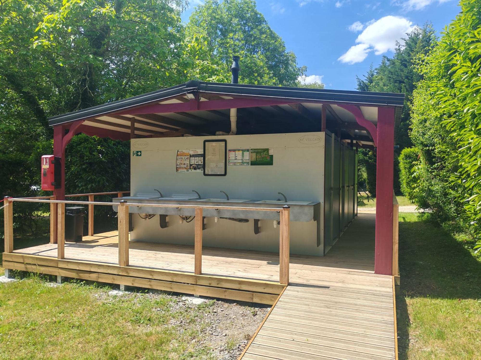 Camping L'oasis Du Berry Saint-Gaultier